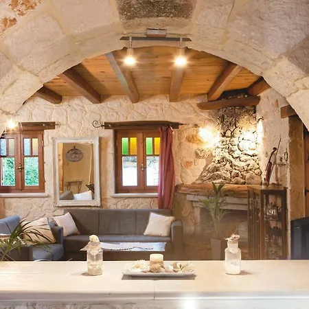 Stone Near The Beach Villa *